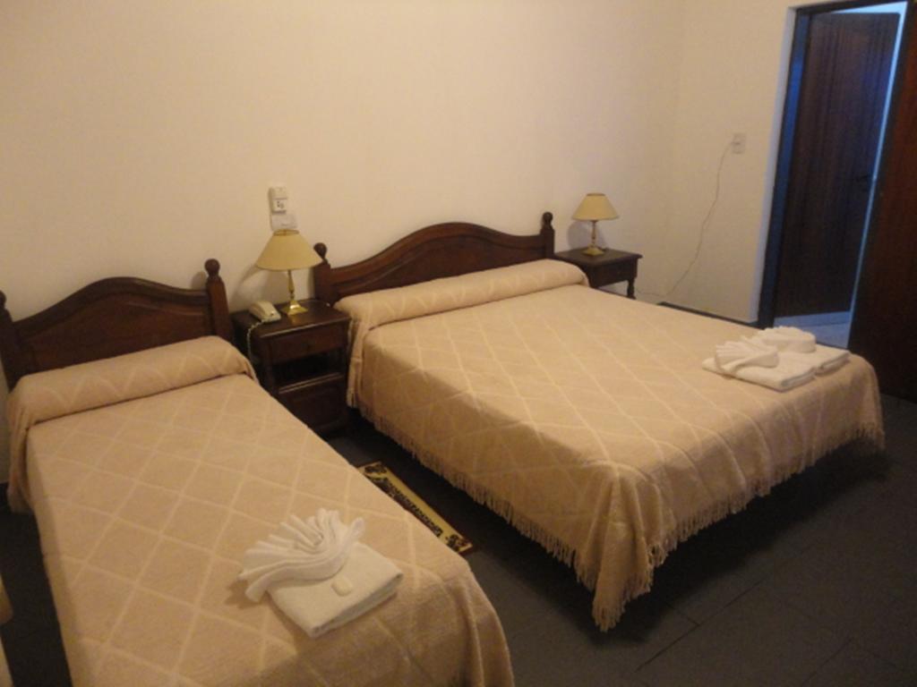 Hotel Lujan Lujan  Habitación foto